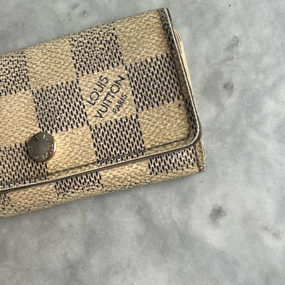 Louis Vuitton Damier Azur Four Key Holder CT3142 - Picture 4 of 16